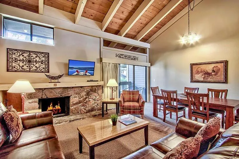 South Lake Tahoe Resort - Steps To Beach & Close To Heavenly
